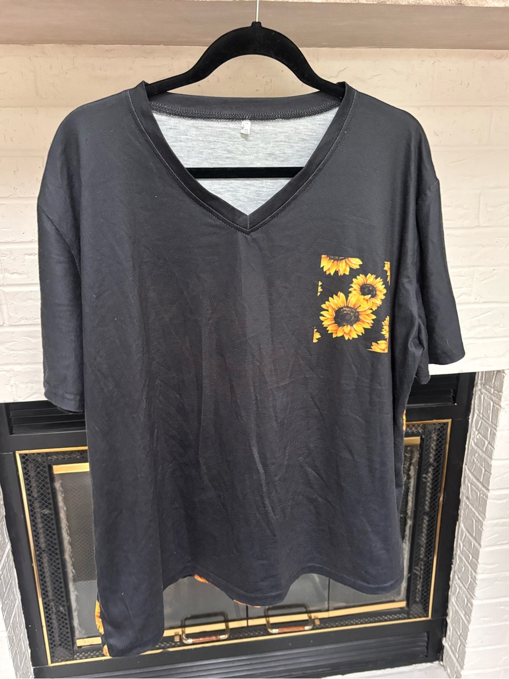 Black Women’s V-Neck Tee with Sunflower Pocket